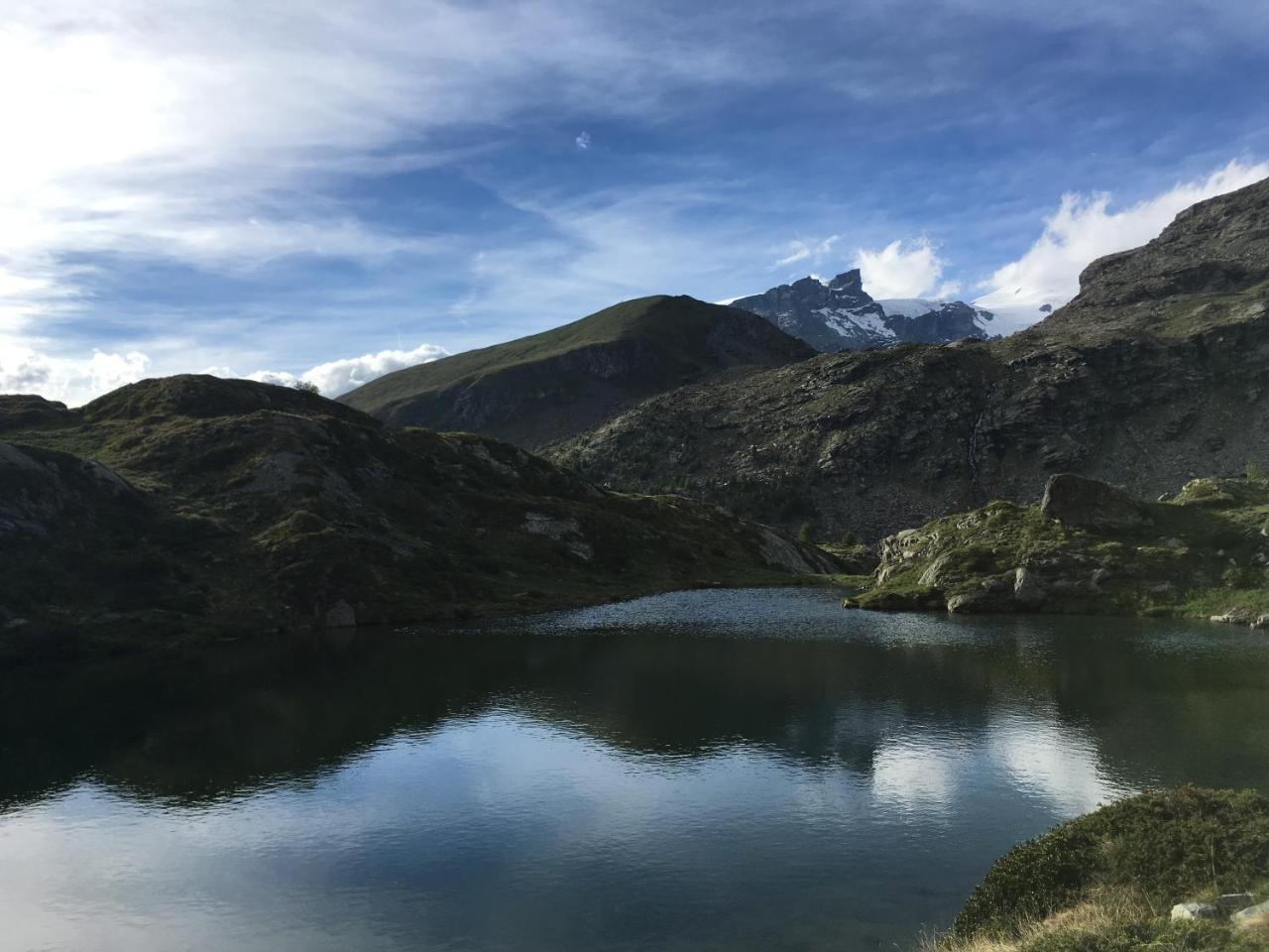 Rifugio Guide Frachey Hotel Saint Jacques Buitenkant foto